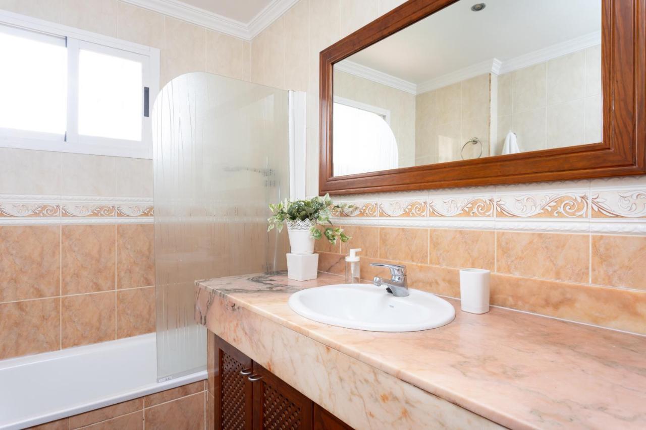 Home2Book Stunning Sea View Santa Ursula Exterior foto